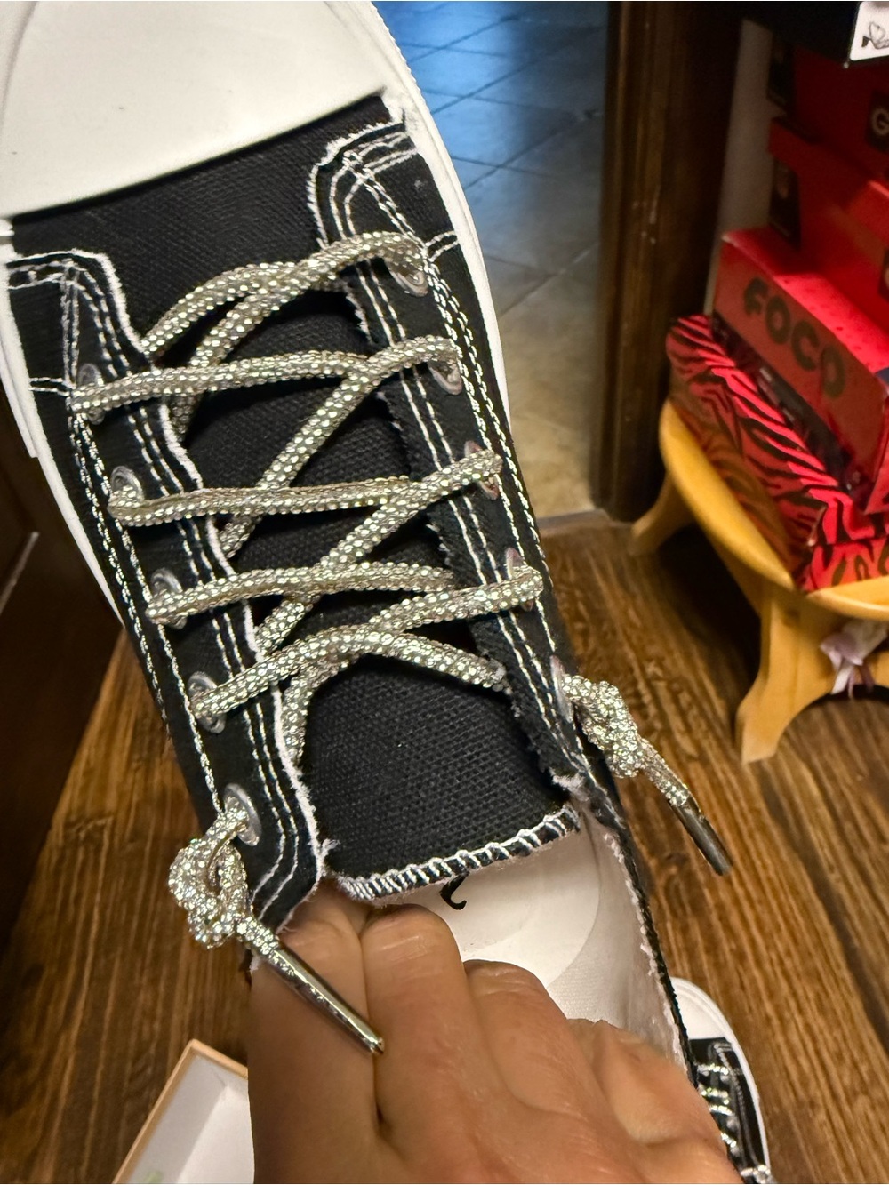 Very G Black Canvas Sneakers with Sparkle Laces-New - Picture 4 of 7